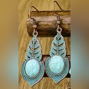 Faux Turquoise and Copper tone Dangle Earrings